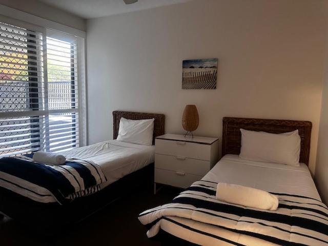 Kings Row Apartments Caloundra Exterior foto